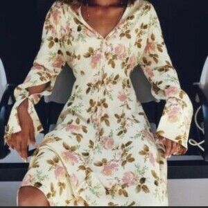 Zara Bloggers favorite bohemian floral flowy maxi dress size large